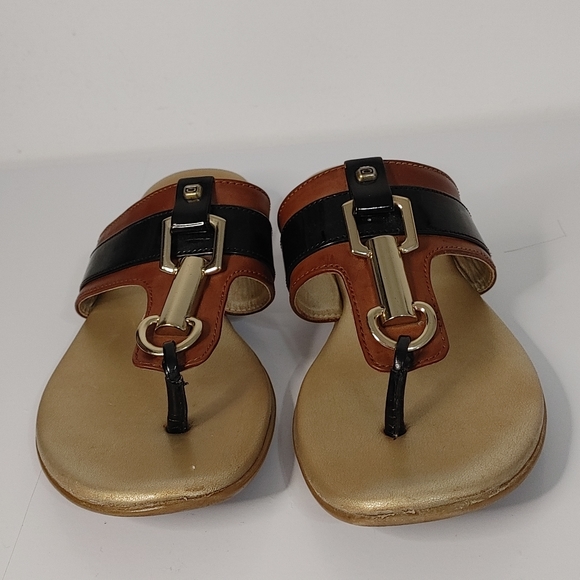 - Bandolino Sandals Brown - Picture 9 of 9